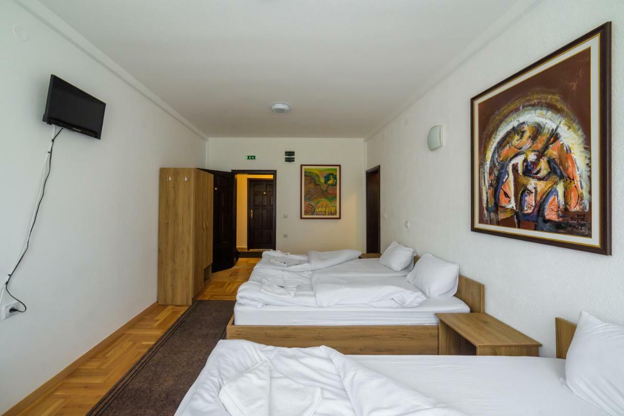 Hotel Manastir Sv. Joakim Osogovski Kriva Palanka Eksteriør billede